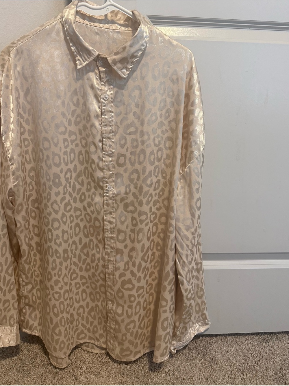 Source Unknown Beige Leopard Print Satin Button-Down Shirt